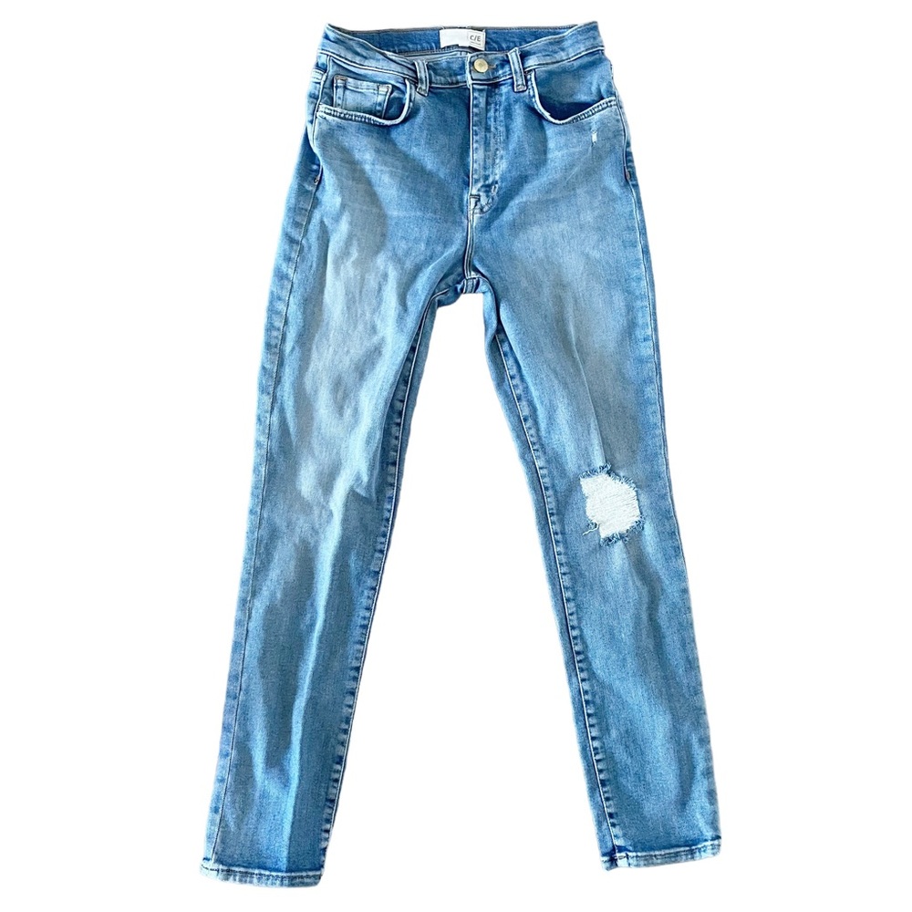 Current Elliot women’s 28 jeans, light wash, distressed